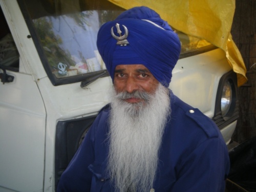 India09_150.jpg