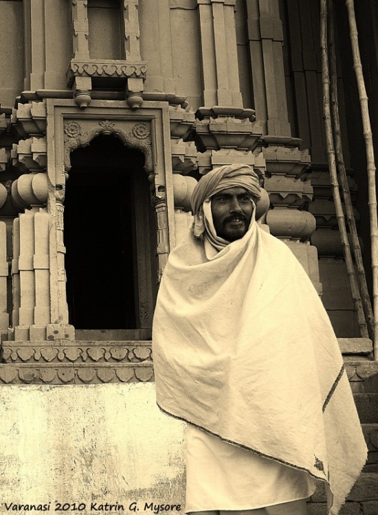 varanasi_201000.JPG varanasi_201000.JPG