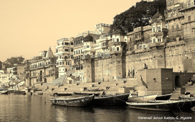 varanasi_201033.JPG