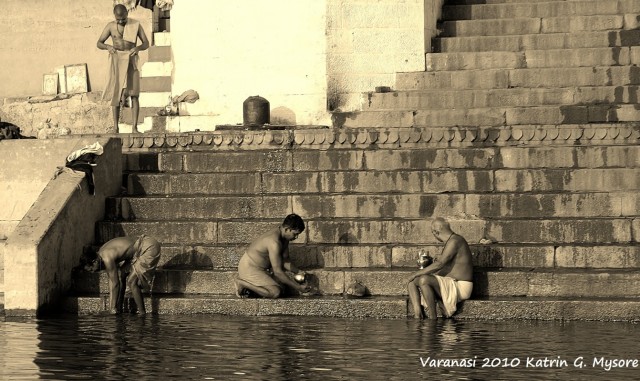 varanasi_201039.JPG