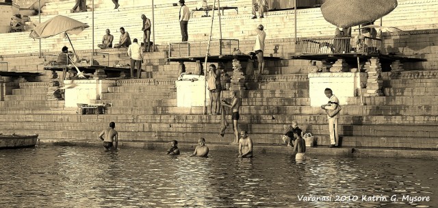 varanasi_201028.JPG