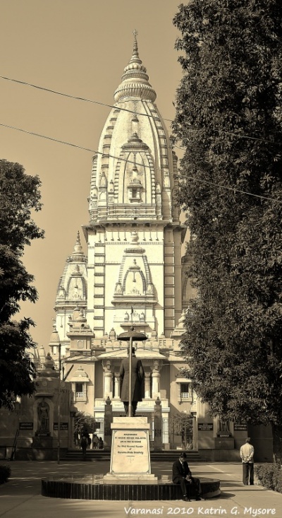 varanasi_201051.JPG